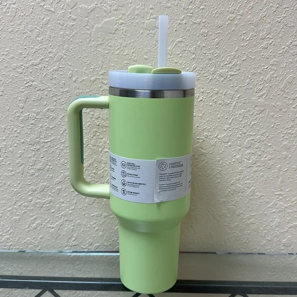 Stanley 40oz Citron - Picture 3 of 7